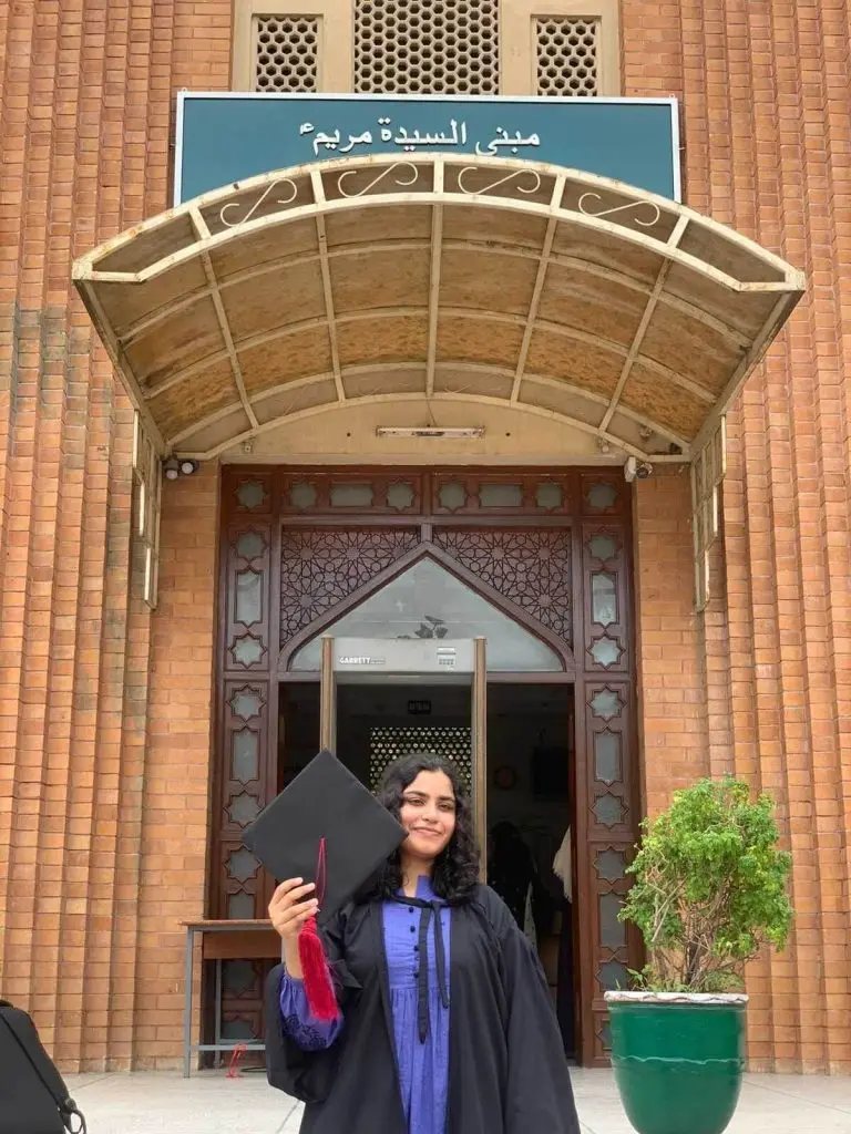 Ayesha graduated with a BSc in Biology